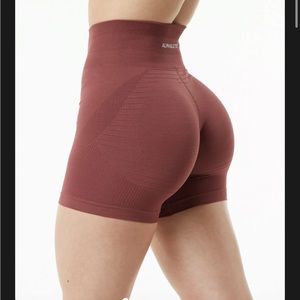 🔆ALPHALETE OZONE SHORTS🔆